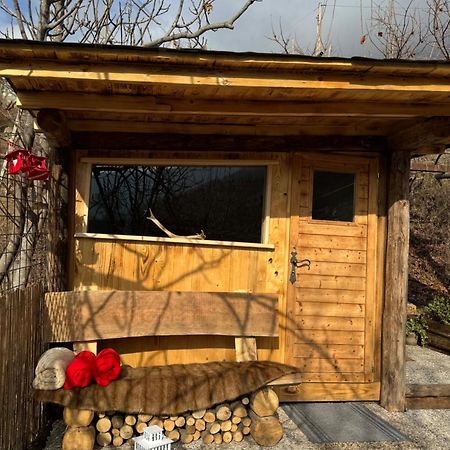 Ca Ulivi Bed & Breakfast Ala Bagian luar foto