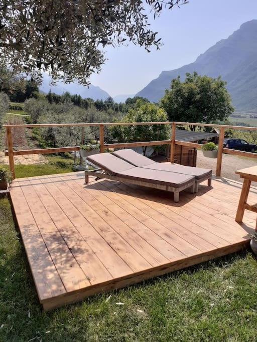 Ca Ulivi Bed & Breakfast Ala Bagian luar foto